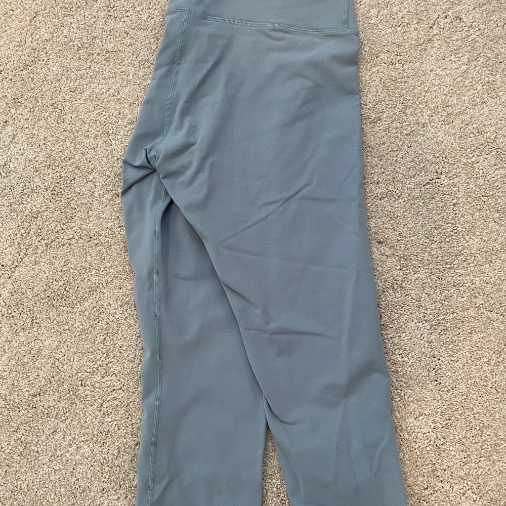 Lulu lemon yoga pants